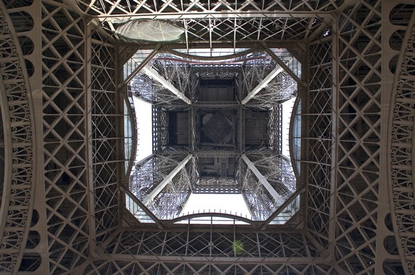 Stillwell_Paris_Eiffel_Tower_UP
